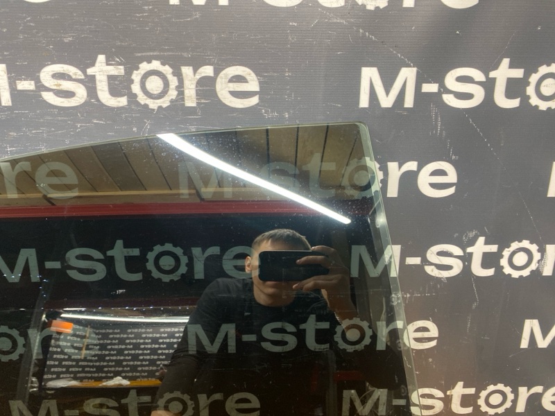 Стекло боковое, 6000 рублей, Красноярск