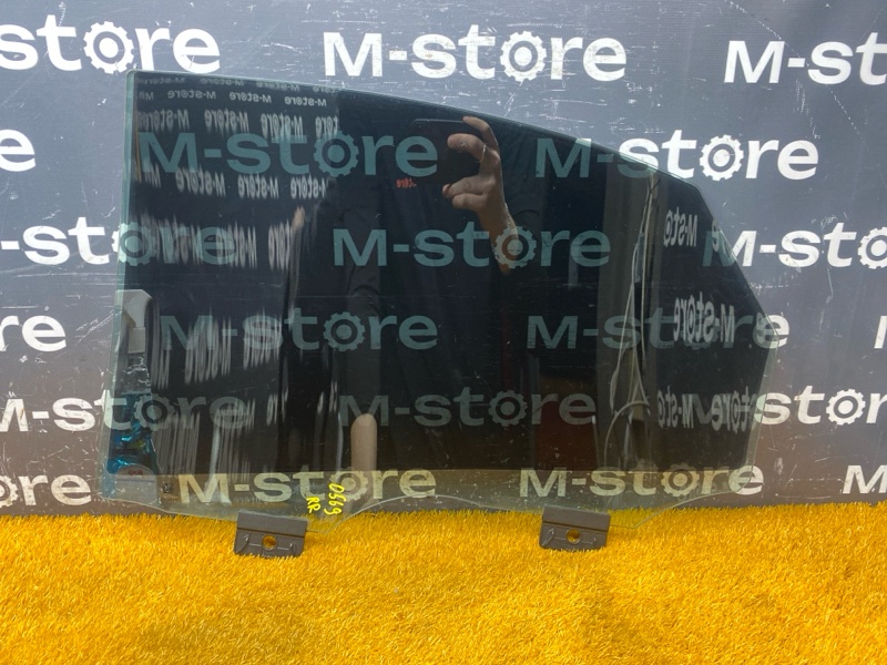 Стекло боковое, 6000 рублей, Красноярск