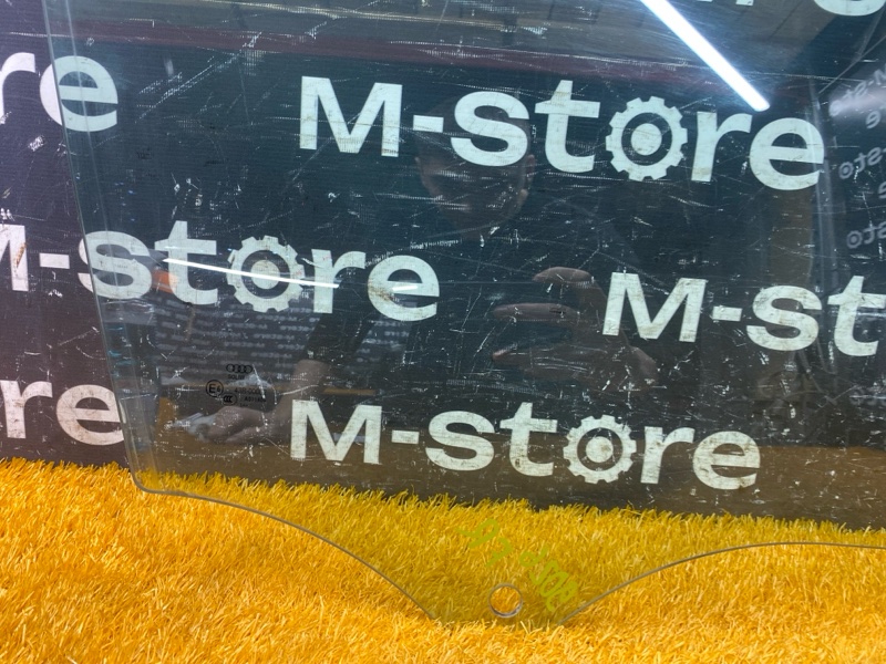 Стекло боковое, 1900 рублей, Красноярск