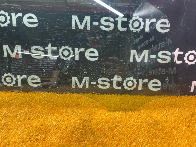 Стекло боковое, 1900 рублей, Красноярск