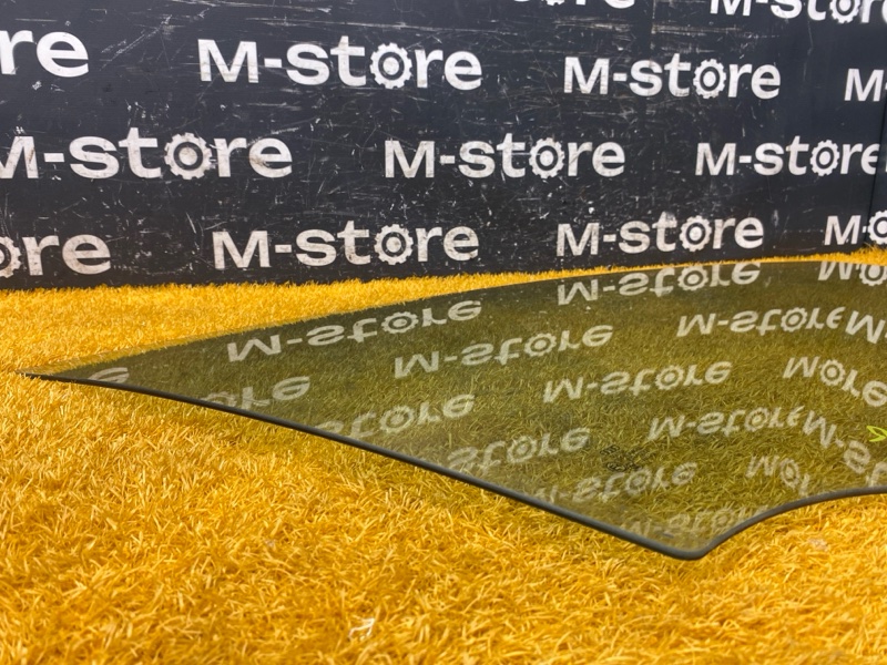 Стекло боковое, 1900 рублей, Красноярск