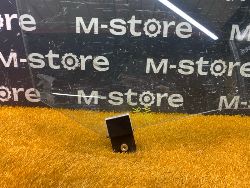 Стекло боковое, 5000 рублей, Красноярск