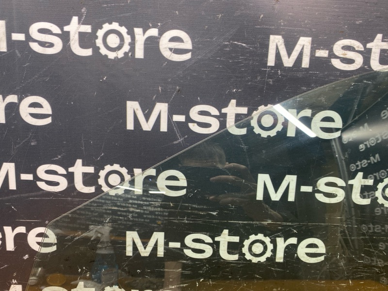 Стекло боковое, 6000 рублей, Красноярск