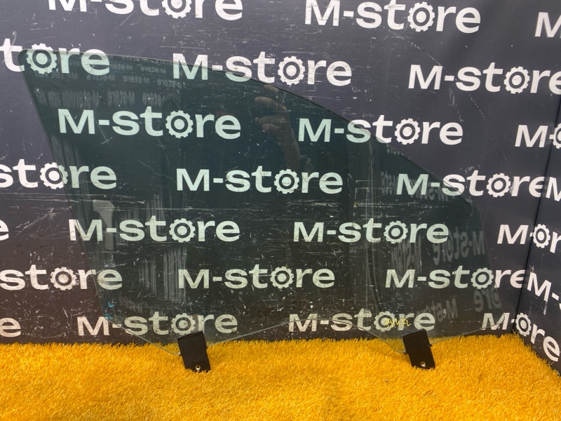 Стекло боковое, 6000 рублей, Красноярск