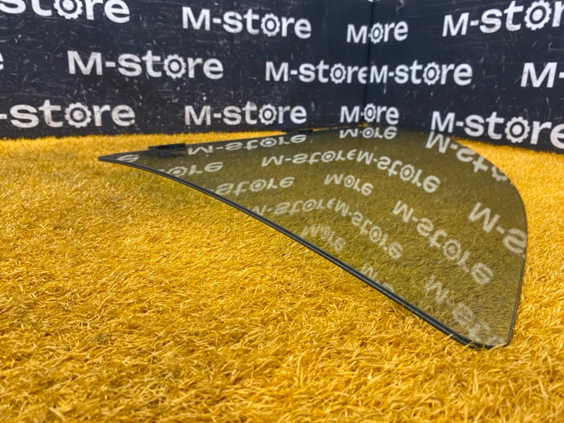 Стекло боковое, 6000 рублей, Красноярск