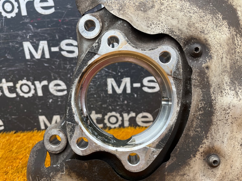 кулак поворотный, 15000 рублей, Красноярск