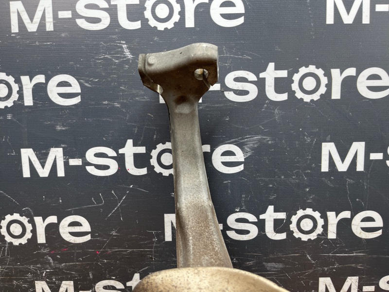 кулак поворотный, 15000 рублей, Красноярск