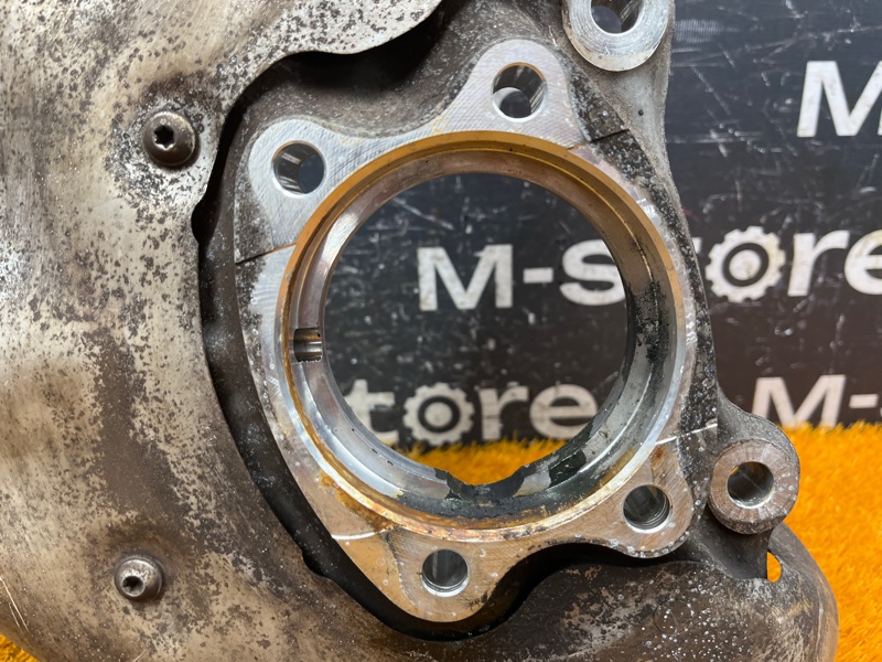 кулак поворотный, 15000 рублей, Красноярск