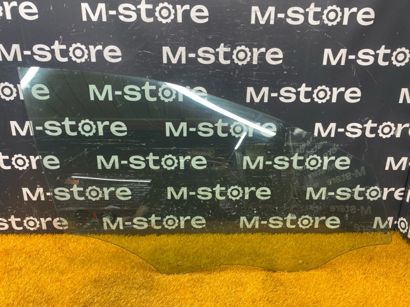 Стекло боковое, 1000 рублей, Красноярск