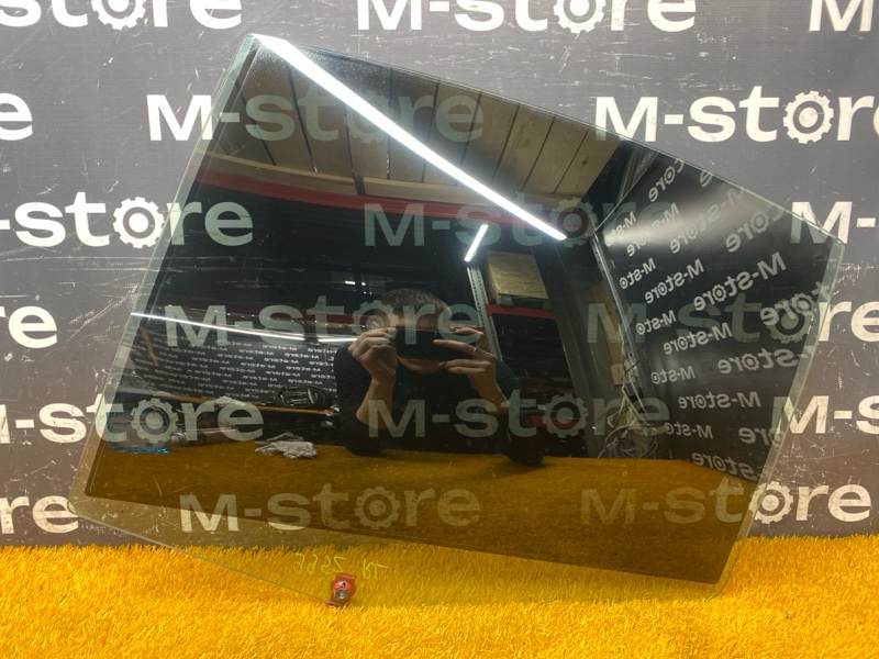 Стекло боковое, 300 рублей, Красноярск