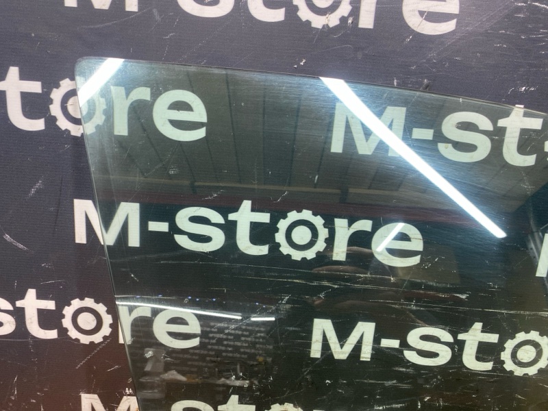 Стекло боковое, 1200 рублей, Красноярск