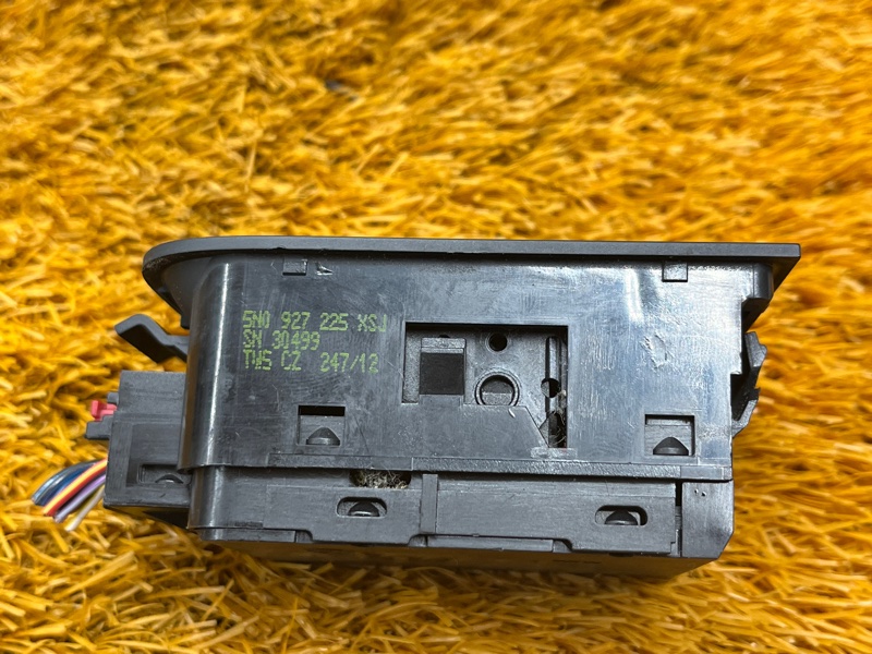 Кнопка стояночного тормоза, 1500 рублей, Красноярск