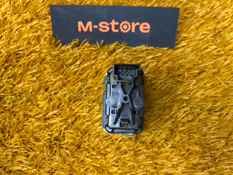 Кнопка открывания багажника, 350 рублей, Красноярск