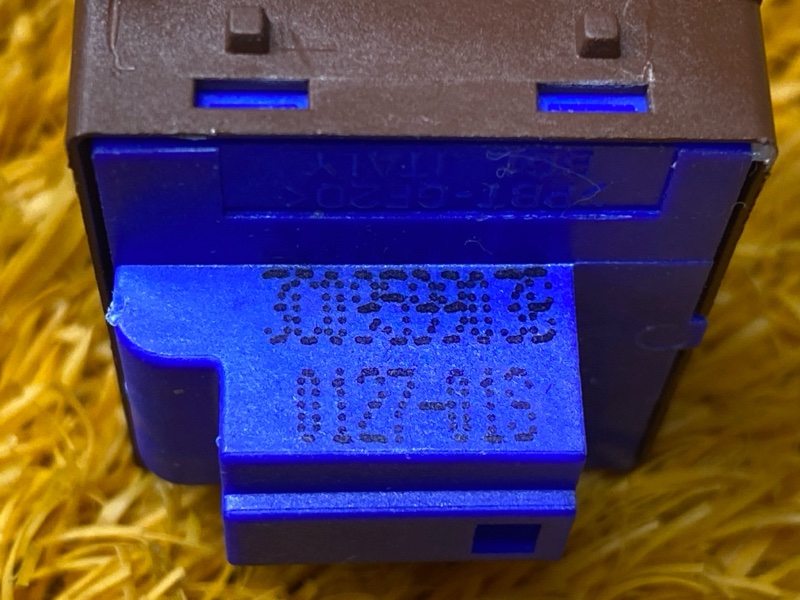 Кнопка открывания багажника, 800 рублей, Красноярск