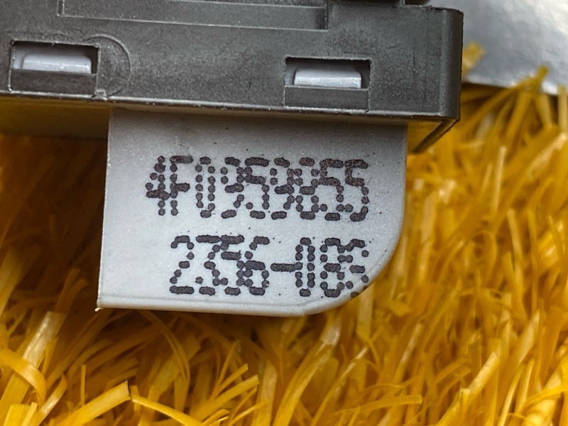 кнопка стеклоподъемника, 200 рублей, Красноярск