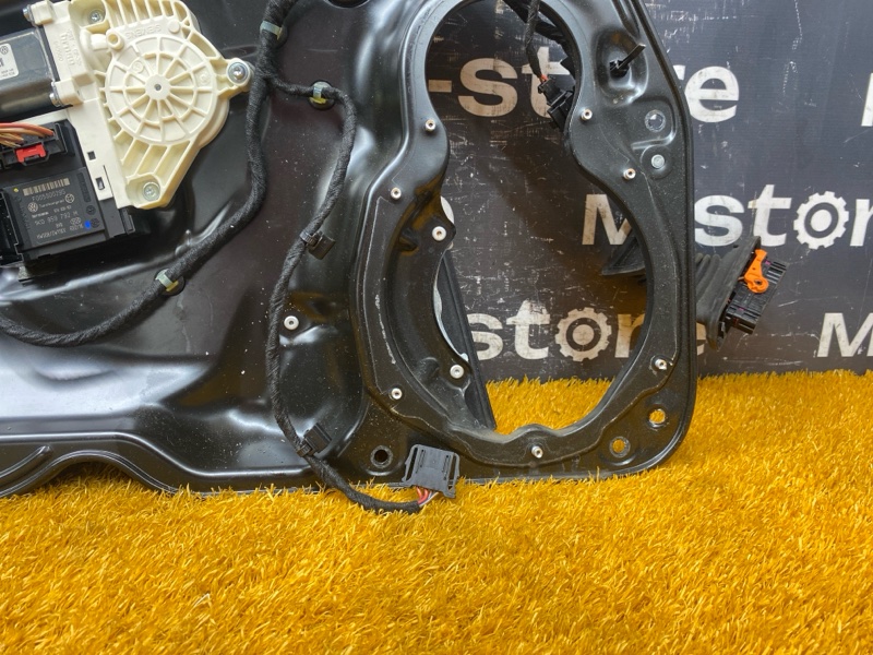 стеклоподъемник, 2000 рублей, Красноярск