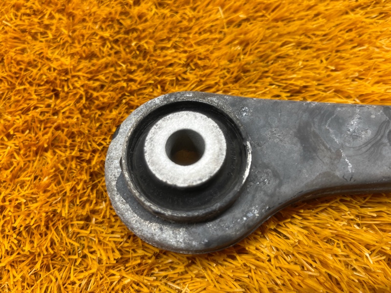 Рычаг подвески верхний, 500 рублей, Красноярск