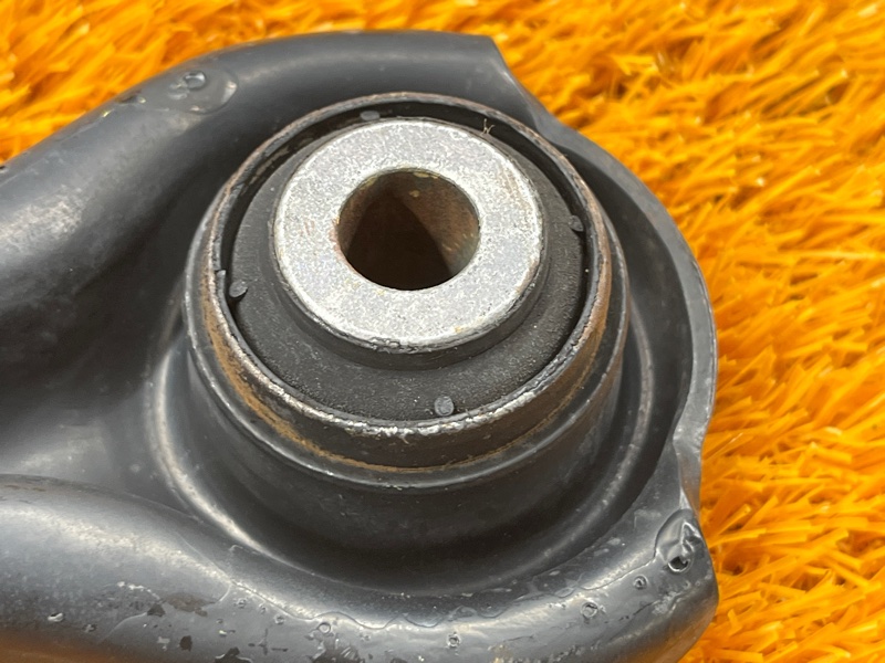 Рычаг подвески нижний, 1200 рублей, Красноярск