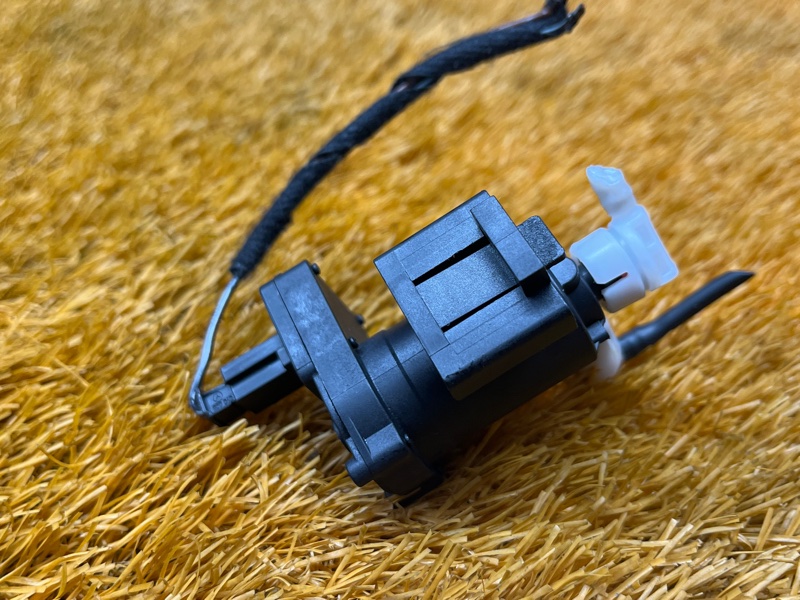 Клапан вакуумный, 300 рублей, Красноярск