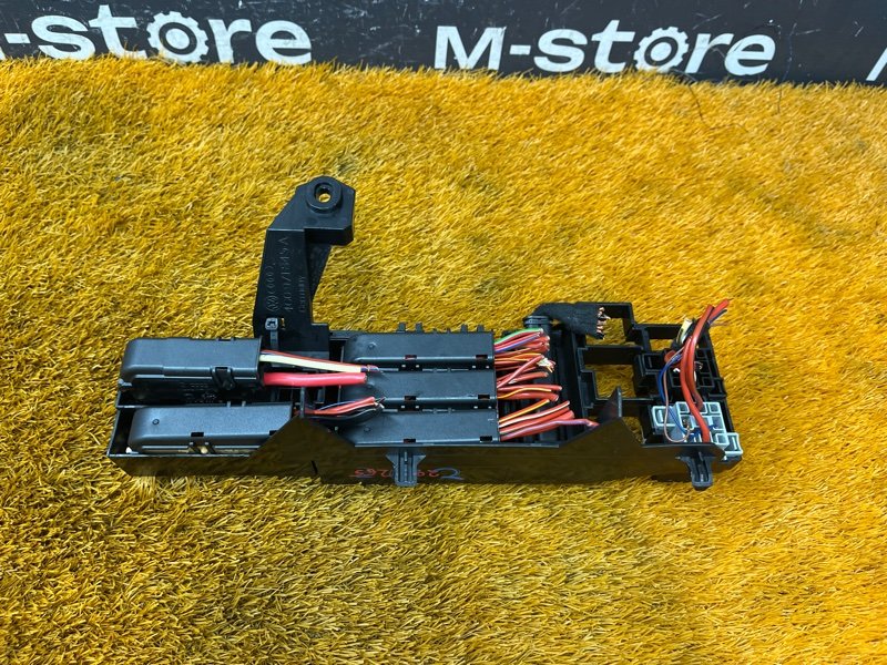 блок предохранителей, 2000 рублей, Красноярск