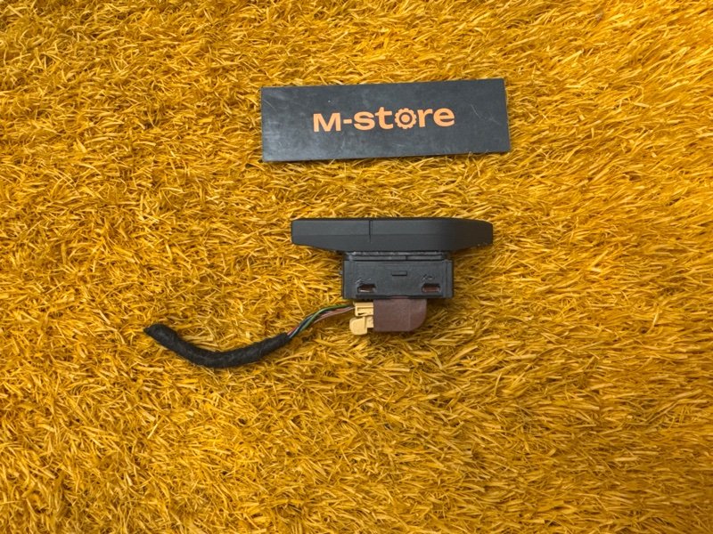 Кнопка центрального замка, 800 рублей, Красноярск