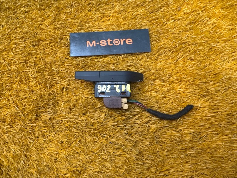 Кнопка центрального замка, 800 рублей, Красноярск