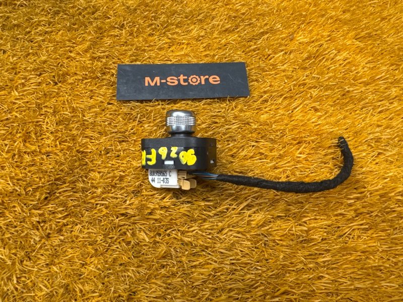 Кнопка регулировки зеркал, 1000 рублей, Красноярск