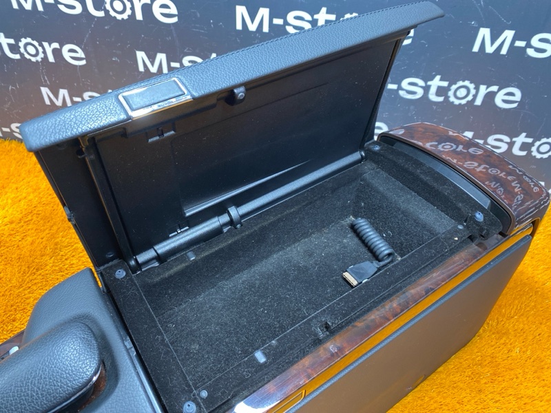 подлокотник, 8000 рублей, Красноярск