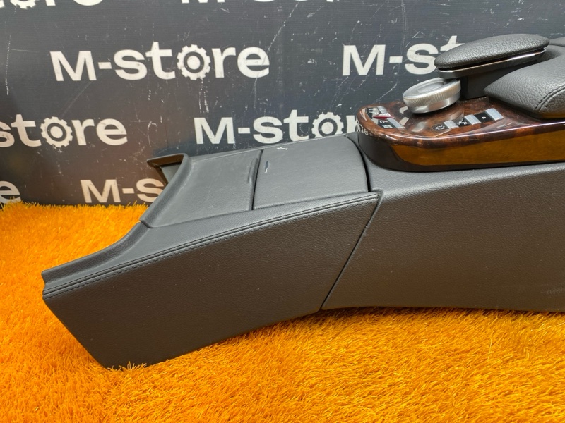 подлокотник, 8000 рублей, Красноярск