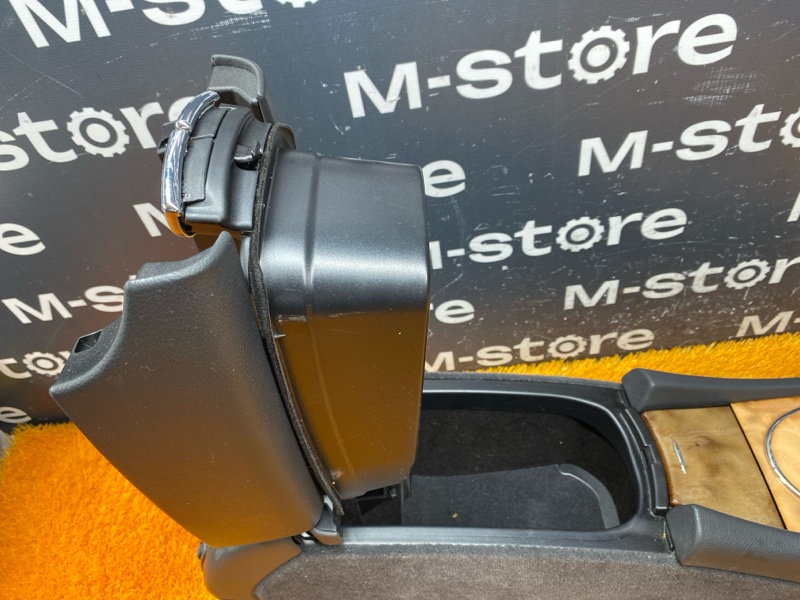 подлокотник, 4500 рублей, Красноярск