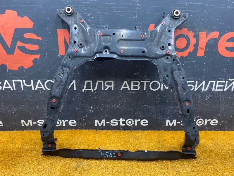 Балка поперечная (подрамник), 7000 рублей, Красноярск