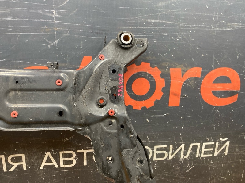 Балка поперечная (подрамник), 7000 рублей, Красноярск