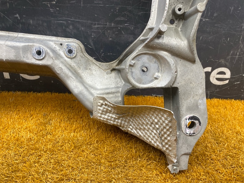 Балка поперечная (подрамник), 2500 рублей, Красноярск