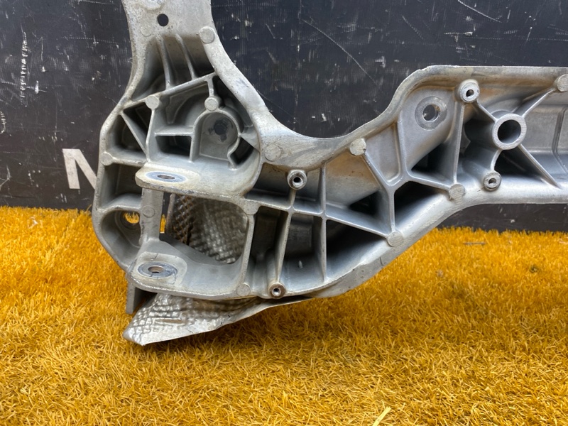 Балка поперечная (подрамник), 2500 рублей, Красноярск