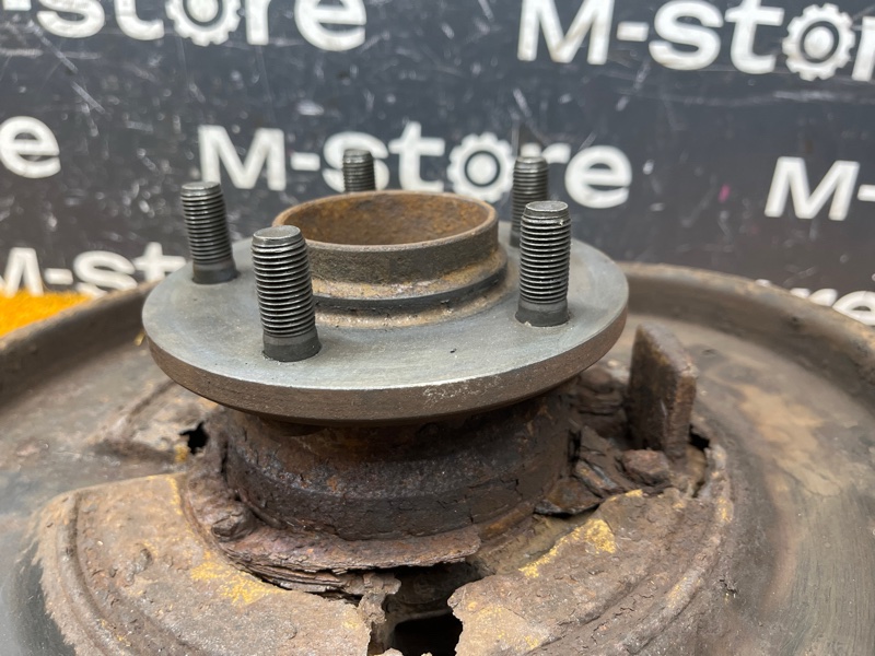 ступица, 1000 рублей, Красноярск