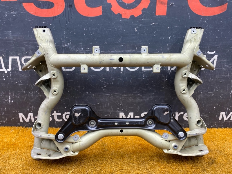 Балка поперечная (подрамник), 6700 рублей, Красноярск