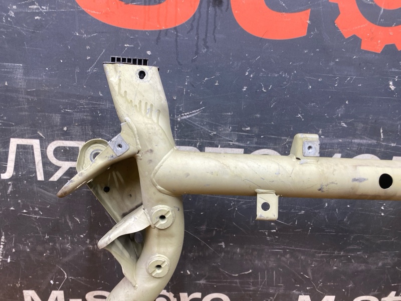 Балка поперечная (подрамник), 6700 рублей, Красноярск