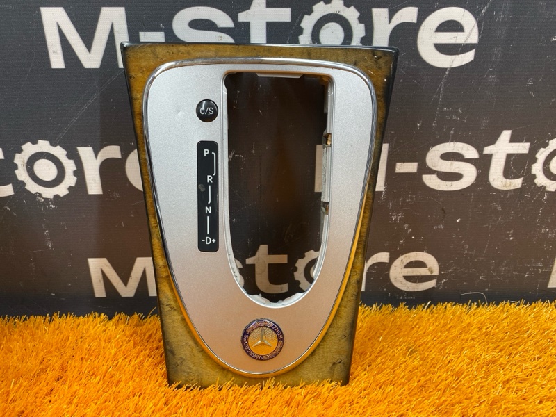 консоль селектора, 1000 рублей, Красноярск