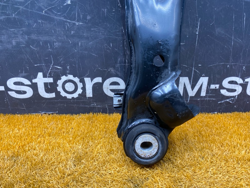 Балка поперечная (подрамник), 4000 рублей, Красноярск