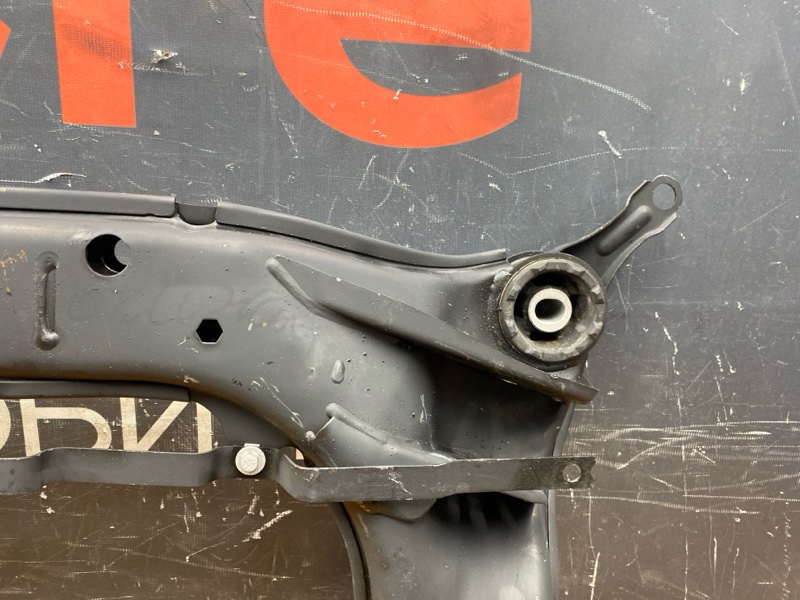 Балка поперечная (подрамник), 4000 рублей, Красноярск