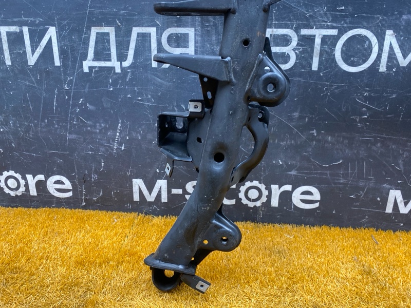 Балка поперечная (подрамник), 10200 рублей, Красноярск