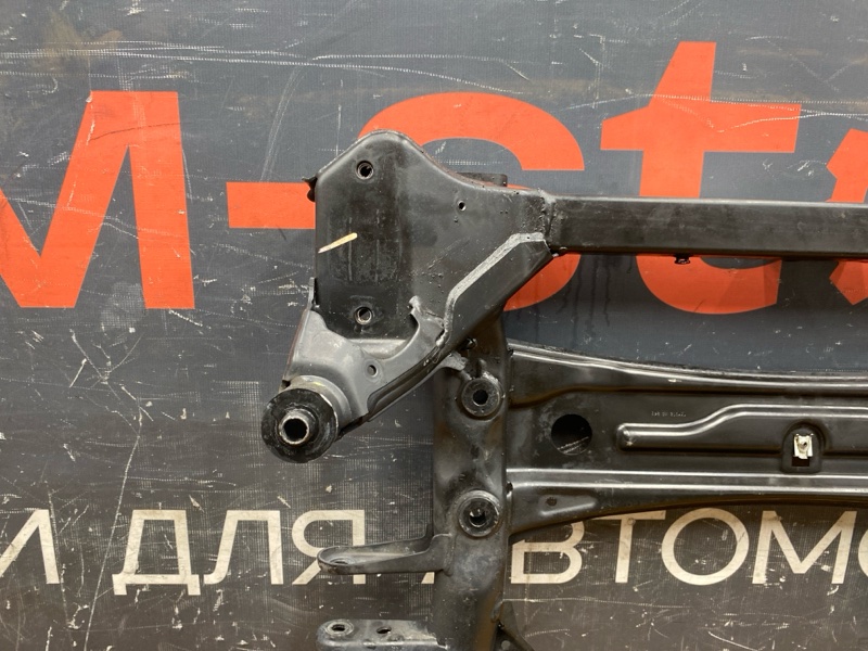 Балка поперечная (подрамник), 10200 рублей, Красноярск