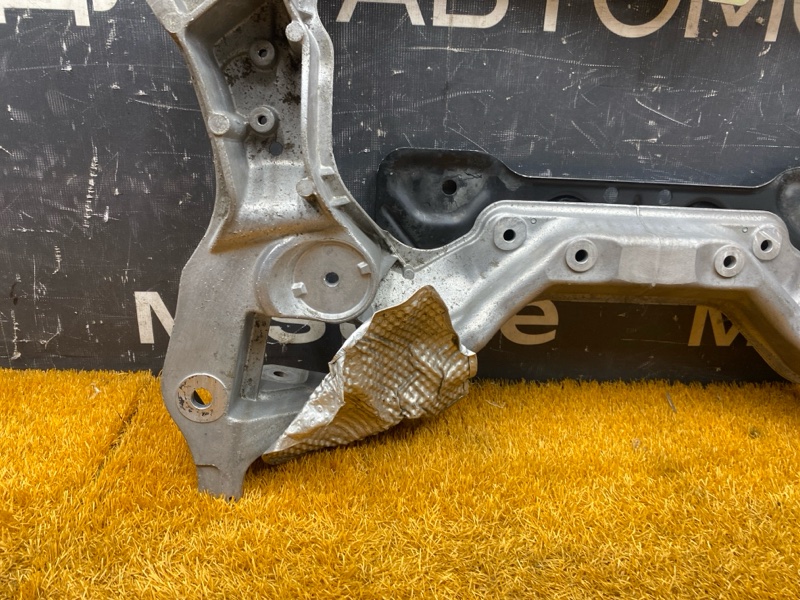 Балка поперечная (подрамник), 2500 рублей, Красноярск