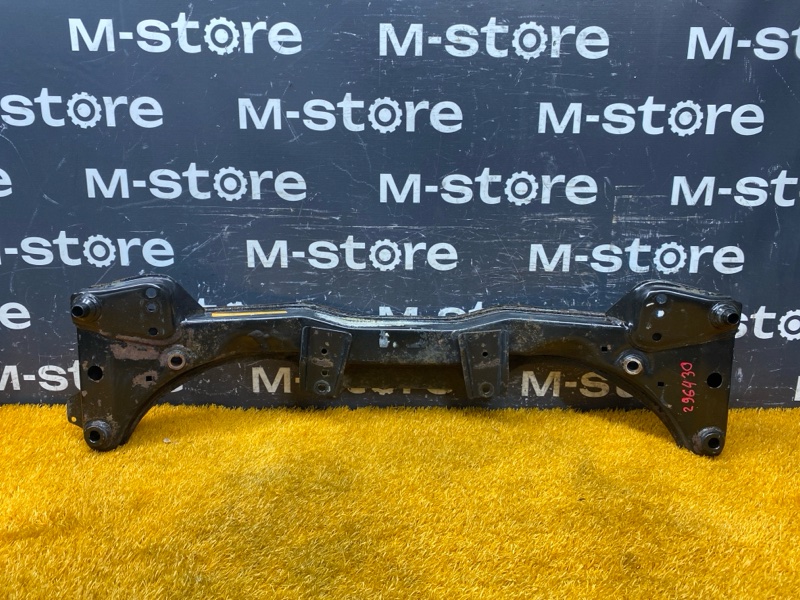 Балка поперечная (подрамник), 1000 рублей, Красноярск