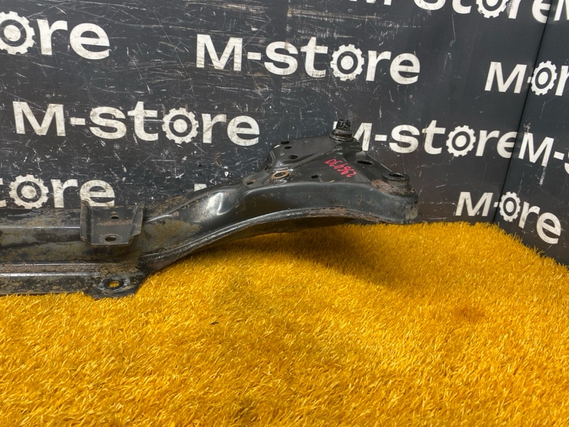 Балка поперечная (подрамник), 1000 рублей, Красноярск