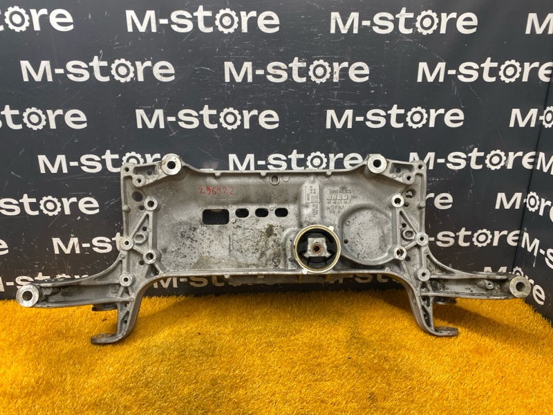 Балка поперечная (подрамник), 3000 рублей, Красноярск