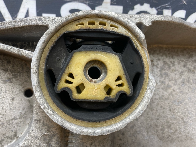 Балка поперечная (подрамник), 3000 рублей, Красноярск