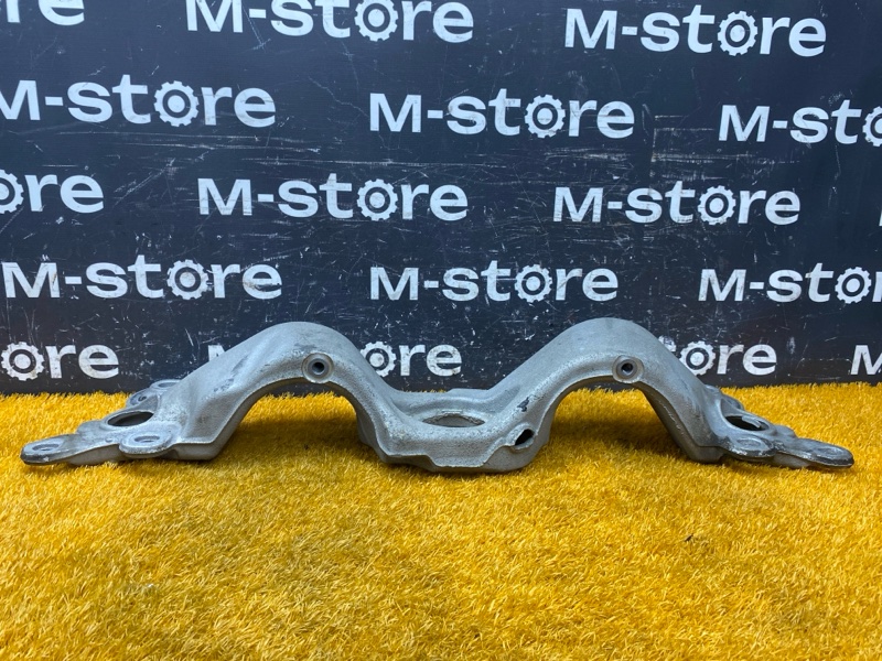 Кронштейн КПП, 2000 рублей, Красноярск