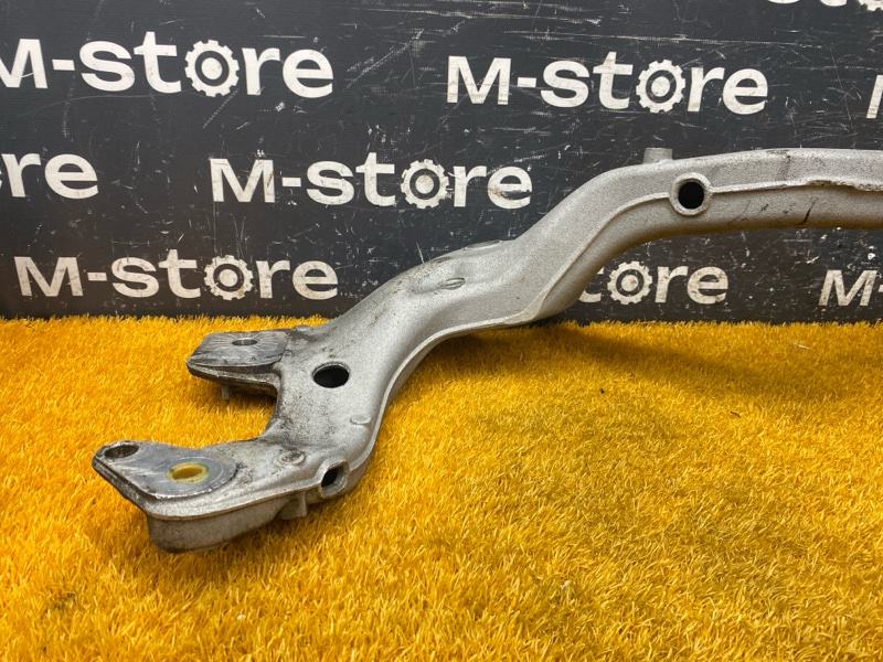 Балка поперечная (подрамник), 1000 рублей, Красноярск