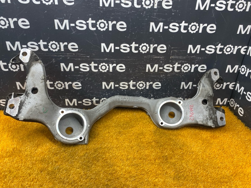 Балка поперечная (подрамник), 1000 рублей, Красноярск